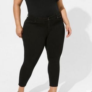 Torrid bombshell skinny TALL jeans